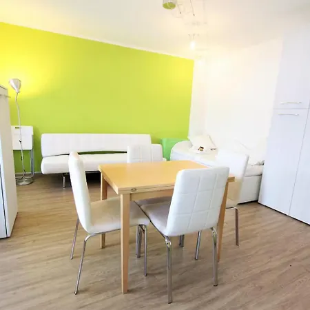 Hostdomus - Tech Appartement *